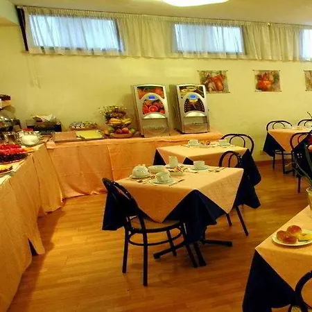 Sisto V Отель 3*