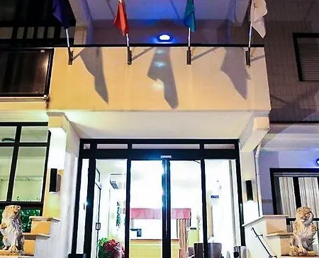 西斯托弗酒店 3*